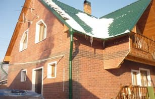 Фасадная термопанель с бетонным рельефным кирпичом